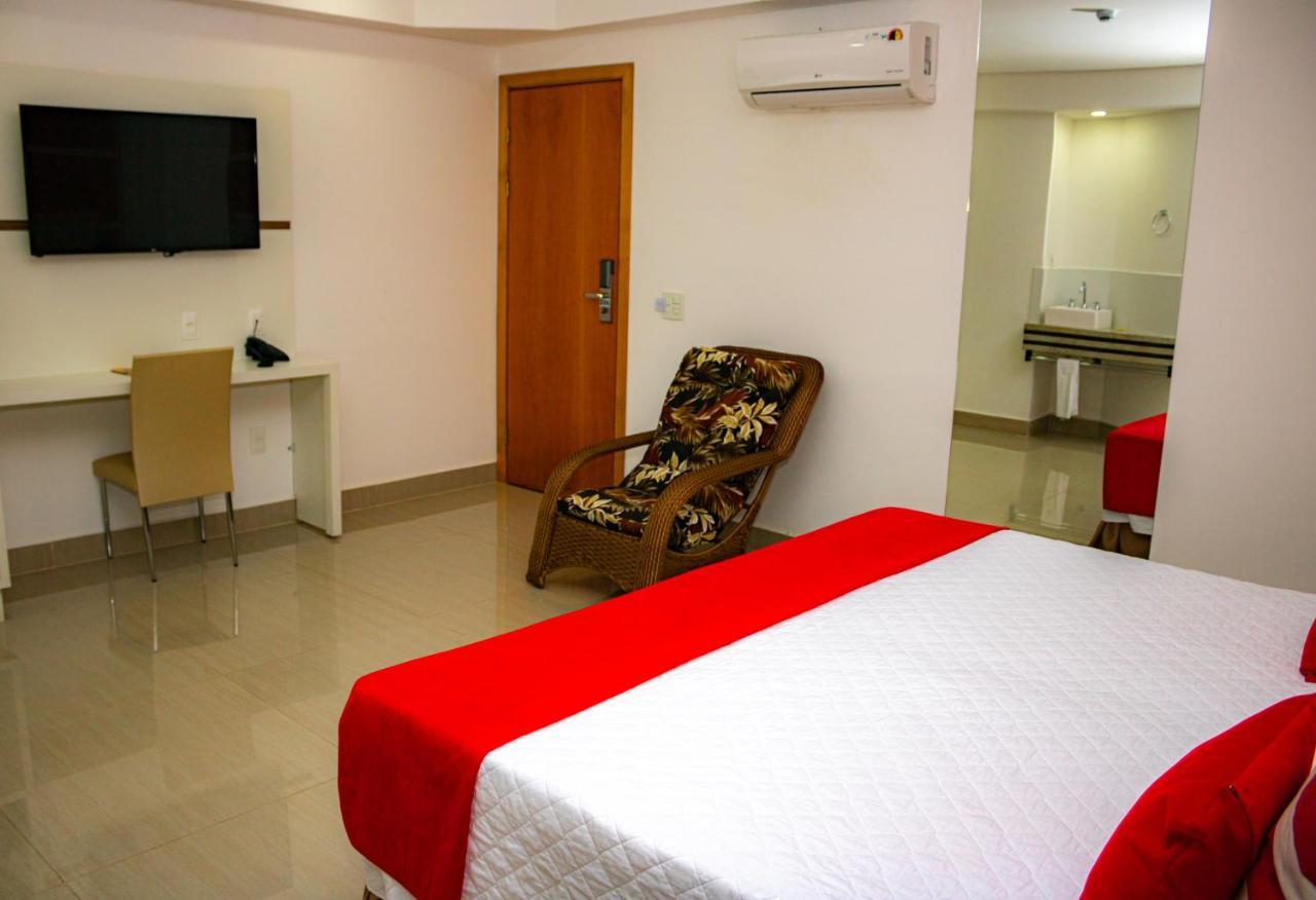 Granlago Hotel Pouso Alegre Bagian luar foto