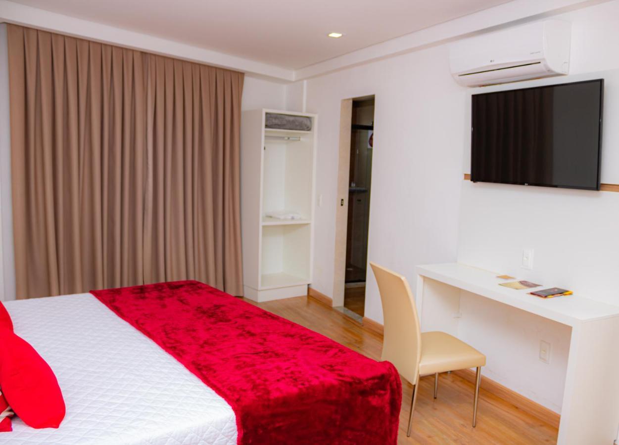 Granlago Hotel Pouso Alegre Bagian luar foto