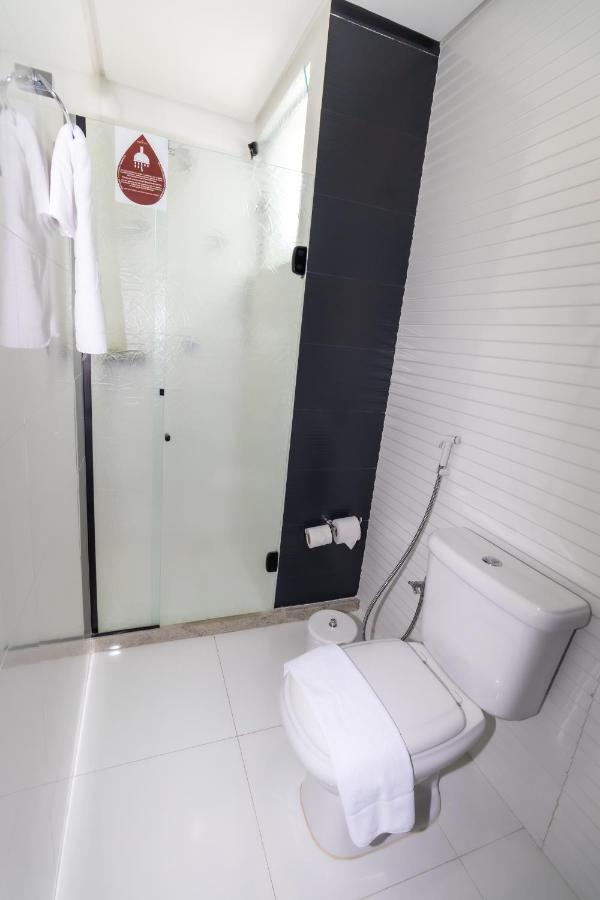 Granlago Hotel Pouso Alegre Bagian luar foto