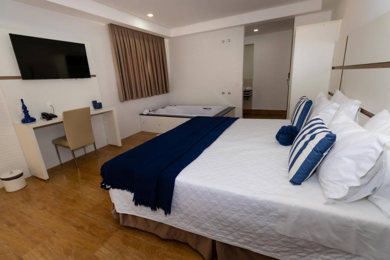 Granlago Hotel Pouso Alegre Bagian luar foto