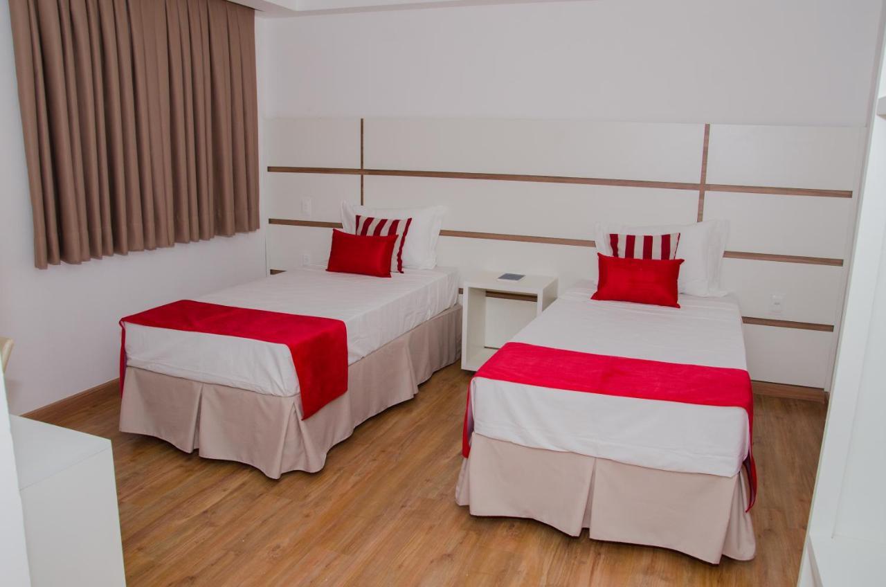 Granlago Hotel Pouso Alegre Bagian luar foto